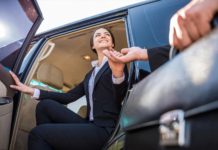 Perks Of Hiring A Corporate Tour Management Company