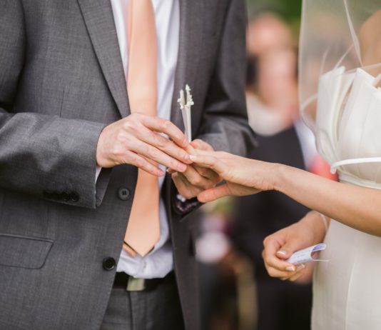 A Short Guide To Finding Unique Engagement Rings In Hatton Garden