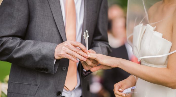 A Short Guide To Finding Unique Engagement Rings In Hatton Garden