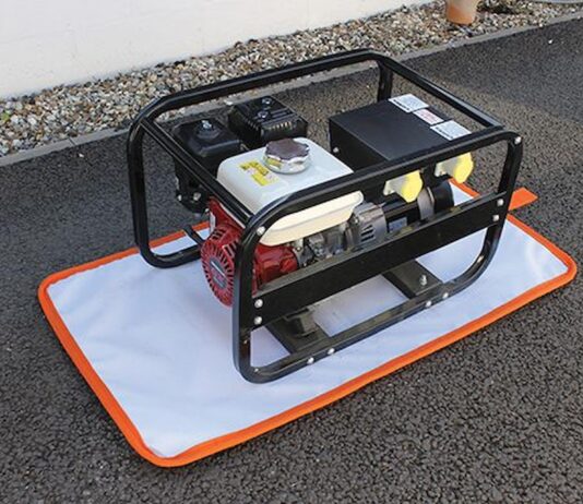 How To Choose The Best Oil Absorbent Mats For Your Needs absorbent mats