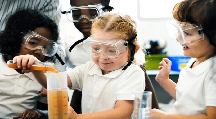 Why Science Holiday Camps Are a Must-Try for Kids science camp