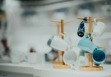 A Guide to Simplifying Housework A Guide to Simplifying Housework