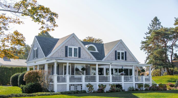 Why Downsizing Doesn’t Mean Downgrading: Choosing a Home with Grace and Ease Home-Grace