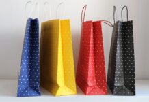 Printed Paper Bags: Why They Remain A Retail Favourite Printed Paper Bags