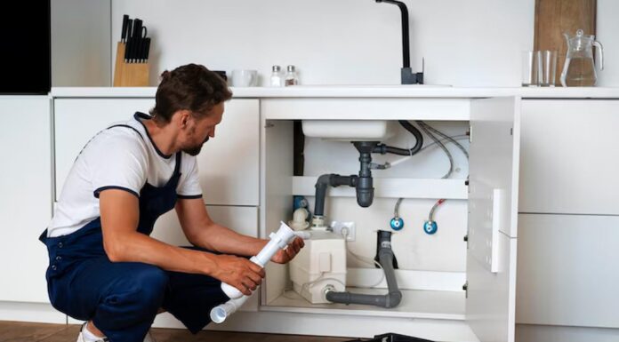 Just Moved into Your First Home and There’s a Plumbing Issue? Here’s What to Do! Plumbing Issue