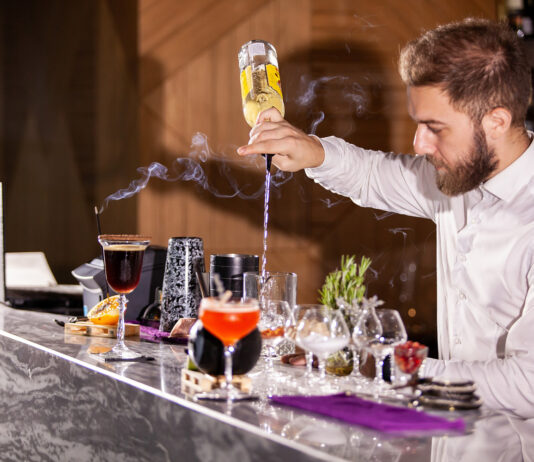 A Guide to Turning Drinks into Experiences Turning Drinks into Experiences