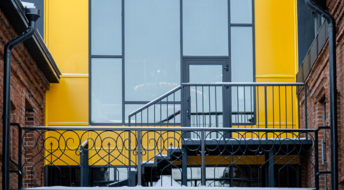 Wrought Iron Handrails vs Wood for Long-Term Property Value Property Value
