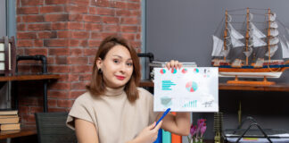 Financial Modeling for Bootstrapped Startups: A Guide to Resource Management and Success Bootstrapped