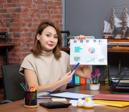 Financial Modeling for Bootstrapped Startups: A Guide to Resource Management and Success Bootstrapped