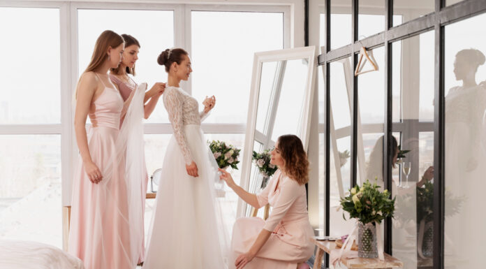 Seasonal Style: What to Wear to a Wedding Throughout The Year Seasonal Style