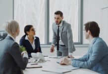 Strategic Expansion: Building a Global Business Without Losing Your Edge Maintaining Your Brand Identity