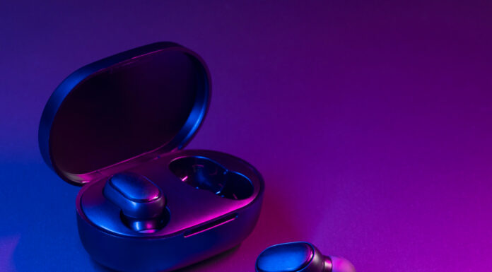The Best Wireless Earbuds Under $200 in 2024: A Comprehensive Guide and Reviews Wireless Earbuds