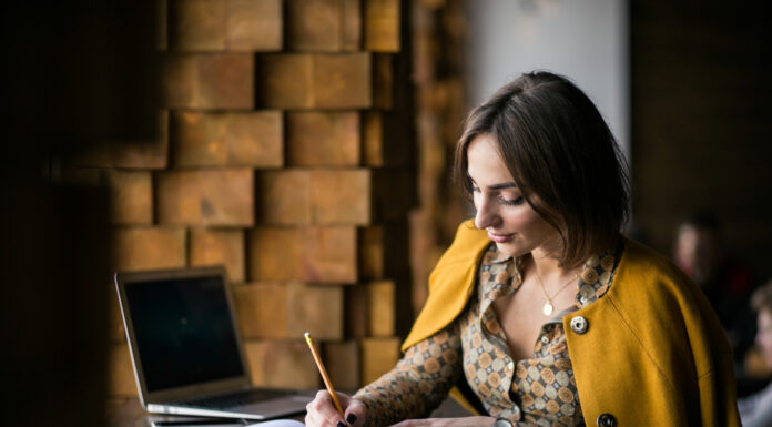 Do Escritor The Secret Significance of The Writer’s Do Escritor