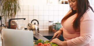 How to Optimize Your Caloric Intake and Eating Windows for Long-Term Fat Loss Caloric Intake and Eating Windows