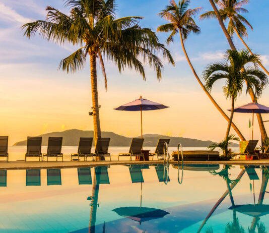 Travel More, Spend Less: The Insider’s Guide to Affordable Vacations Guide to Affordable Vacations