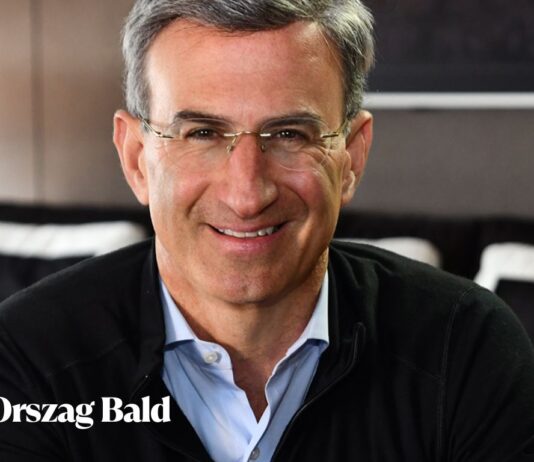 Biography, Work, and Personal life of Peter Orszag Bald Peter Orszag Bald