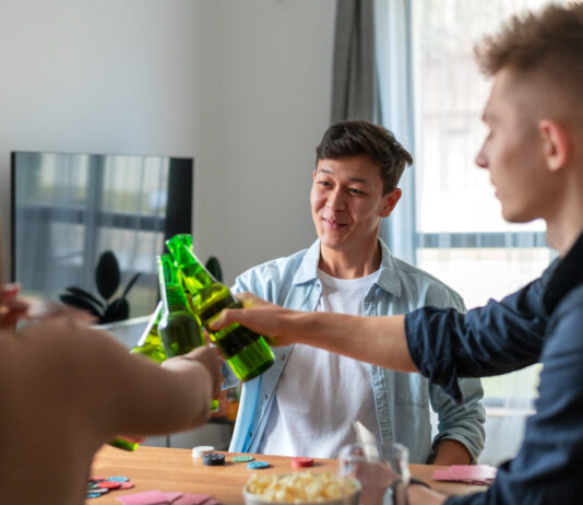 How to Build a Healthier Social Life Without Making Alcohol the Centre of It Healthier Social Life